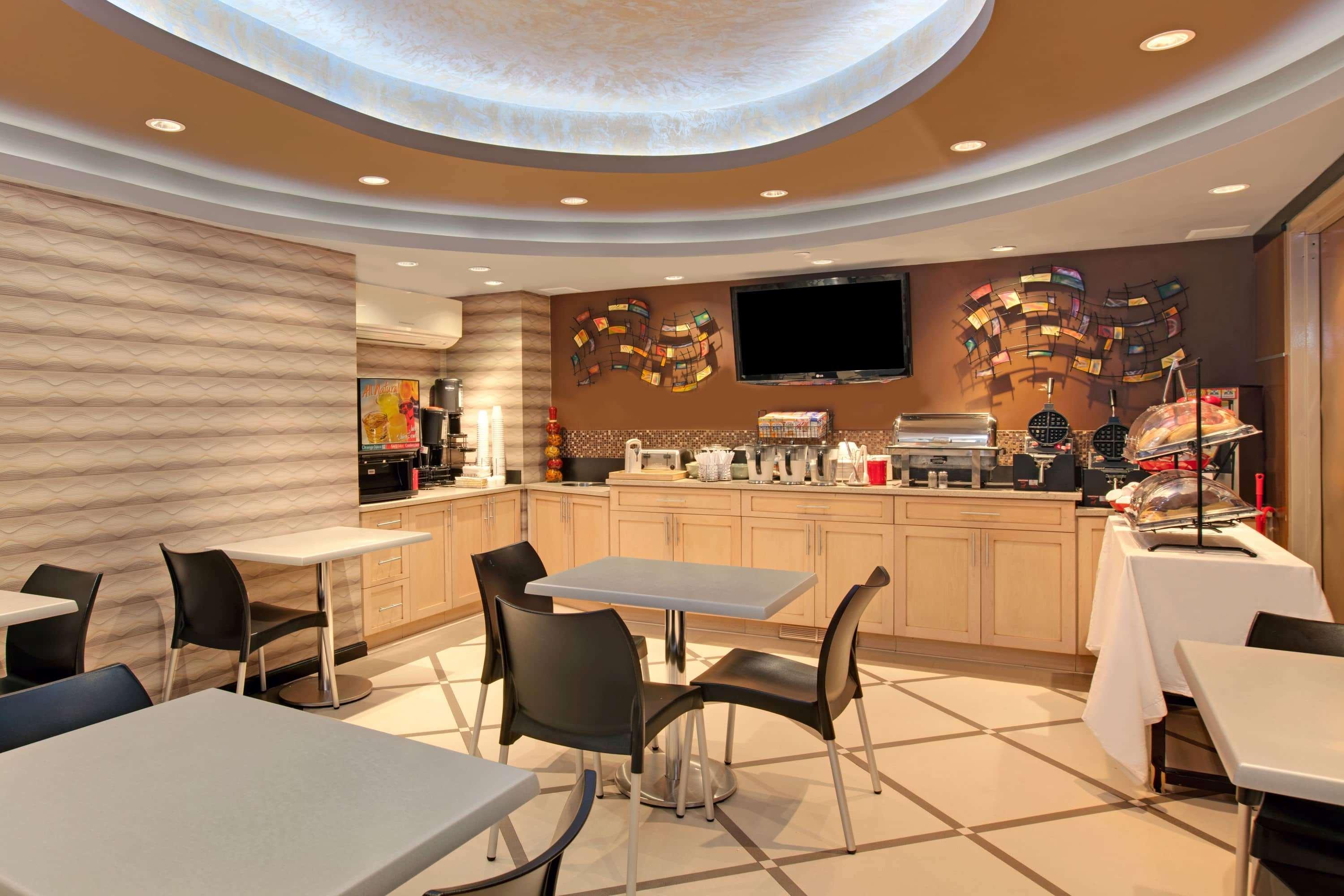 Ramada By Wyndham Bronx Ξενοδοχείο Νέα Υόρκη Εξωτερικό φωτογραφία