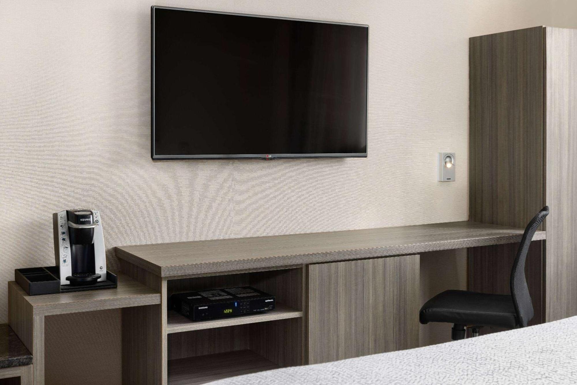 Ramada By Wyndham Bronx Ξενοδοχείο Νέα Υόρκη Εξωτερικό φωτογραφία