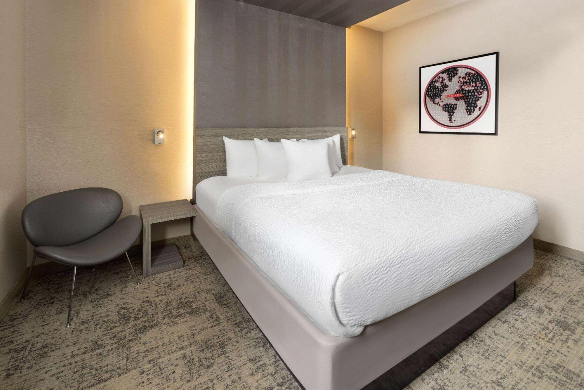 Ramada By Wyndham Bronx Ξενοδοχείο Νέα Υόρκη Εξωτερικό φωτογραφία